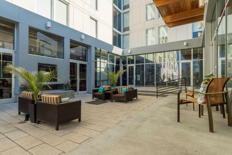 Aloft Charleston Airport And Convention Center Hotell North Charleston Eksteriør bilde
